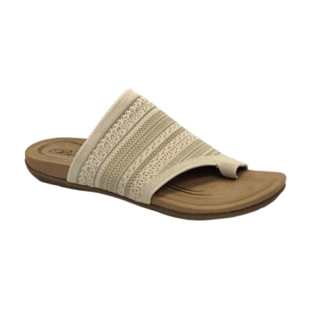 biza lavish in sand