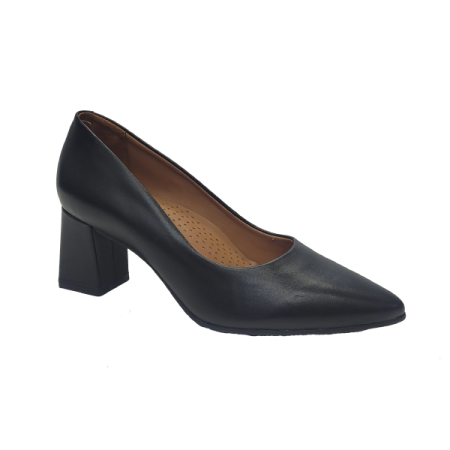 wirth pump chunky heel in black