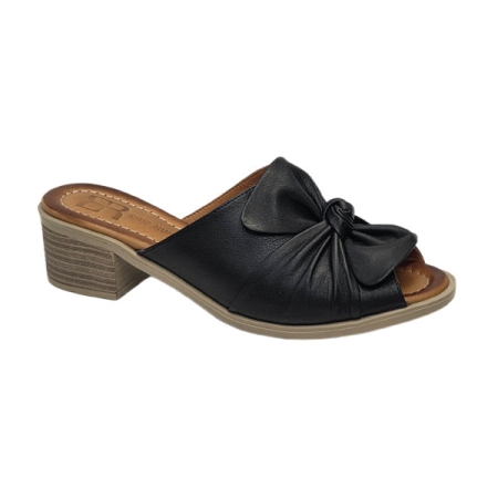 eric nurnberg bow sandal in black
