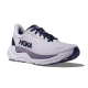 hoka arahi 8 in starlight