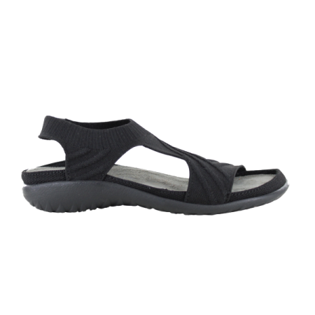 naot kawhia in black